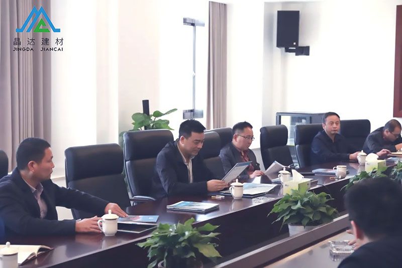 諸暨市副市長深刻貫徹“三服務”精神，攜領導團親切慰問晶達復工情況